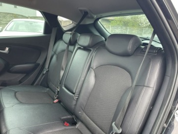 Hyundai ix35 SUV Facelifting 2.0 CRDi 184KM 2015 Hyundai ix35 4x4 Skóra podgrz Klimatronik Kamera, zdjęcie 12