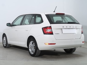 Skoda Fabia III Kombi Facelifting 1.0 TSI 95KM 2021 Skoda Fabia 1.0 TSI, Salon Polska, 1. Właściciel, zdjęcie 3