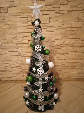 Елка КОНУС УКРАШЕННАЯ украшениями 220 см НАКОНЕННАЯ