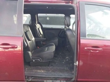 Dodge Caravan V Grand Caravan Facelifting 3.6 VVT 283KM 2020 Dodge Grand Caravan 3.6 V6 benzyna 283KM wersja GT, od ubezpieczyciela 3.6, zdjęcie 5