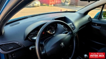 Peugeot 207 Hatchback 5d 1.4 VTi 95KM 2009 Peugeot 207 Zarejestrowany 1.4 Benzyna 95KM, zdjęcie 21