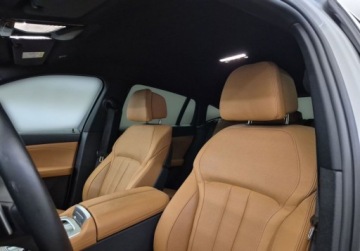 BMW X6 G06 M SUV 4.4 M50i 530KM 2021 BMW X6 M50i, 530 KM, Harman Kardon, Integral Active Steering 4.4 Benzyna, zdjęcie 12