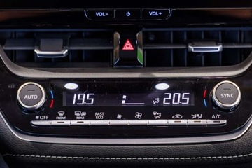 Toyota Corolla XII Sedan Facelifting 1.5 VVT-i 125KM 2024 Toyota Corolla 1.5 Comfort - Tech 1.5 Benzyna 125KM, zdjęcie 23