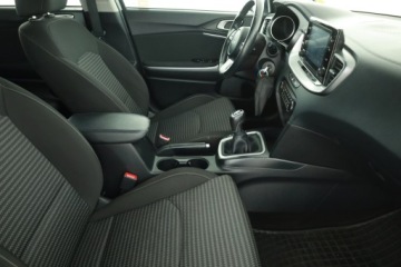 Kia Ceed III Kombi Facelifting 1.5 T-GDI 160KM 2023 Kia Ceed 1.5 T-GDI, Salon Polska, 1. Właściciel, zdjęcie 6