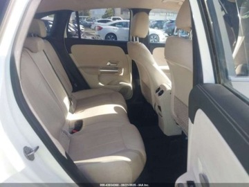 Mercedes GLA II 2023 Mercedes-Benz GLA 2023 Mercedes-Benz GLA 250 SUV 2.0 Benzyna 221KM, zdjęcie 12