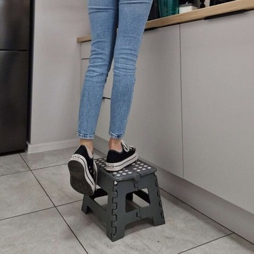 TABORET SKŁADANY STOŁEK ANTYPOŚLIZGOWY ODCIENIE SZAROŚCI 22CM