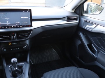 Ford Focus IV Kombi Facelifting 1.0 EcoBoost MHEV 125KM 2023 Ford Focus 1.0 EcoBoost, Salon Polska, zdjęcie 7