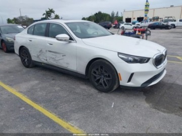 BMW Seria 5 G90-91 2026 BMW Seria 5 530I XDRIVE, 2026r., 4x4, 2.0L 2.0 Hybryda 255KM, zdjęcie 1