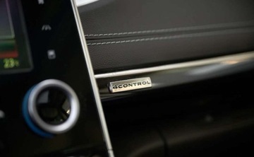 Renault Espace V Van 1.6 Energy TCe 200KM 2016 Renault Espace Renault Espace 1.6 TCE Initiale Paris EDC 7os 1.6 Benzyna, zdjęcie 23