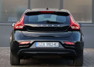 Volvo V40 II 2019 Volvo V40 Volvo V40 T2 Linje Svart 2.0 Benzyna 122KM, zdjęcie 35