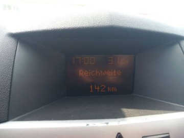 Opel Astra J Hatchback 5d 1.6 Twinport ECOTEC 115KM 2009 Opel Astra OPEL ASTRA H 1600 benzyna super stan 1.6 Benzyna 115KM, zdjęcie 21