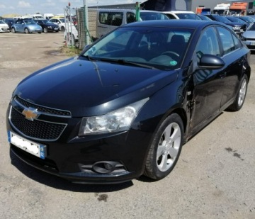 Chevrolet Cruze 2009 Chevrolet Cruze 2.0 Diesel 163km lekko uszkodzony, zdjęcie 1