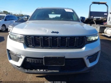 Jeep Grand Cherokee V 2024 Jeep Grand Cherokee Limited 2024 3.6 Benzyna 293KM, zdjęcie 7