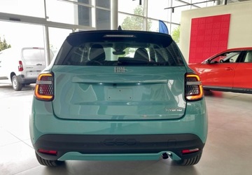 Fiat 2025 Fiat 600 600 Icon145 KM Wyprzedaz Rocznika 2025 Pakiet zimowy oraz komfo, zdjęcie 4