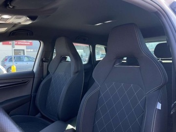 Skoda Karoq Crossover Facelifting 1.5 TSI ACT 150KM 2024 Skoda Karoq 1.5 Benzyna 150KM, zdjęcie 11