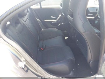 Mercedes CLA C118/X118 2021 Mercedes-Benz CLA CLA 250 4MATIC Coupe, 2021r., 4x4, 2.0L 2.0 Benzyna 221KM, zdjęcie 9