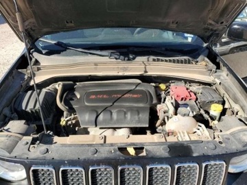 Jeep Renegade 2020 Jeep Renegade 2020r., Latitude, od ubezpieczalni 2.4 Benzyna 180KM, zdjęcie 11