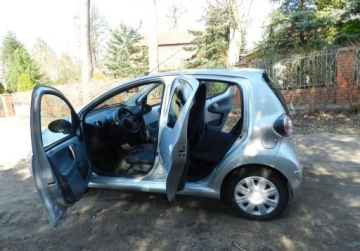 Toyota Aygo I Hatchback 3d 1.0 VVT-i 68KM 2009 Toyota Aygo mala tania niezawodna 5drzwi KLIMA Benzyna 68KM, zdjęcie 5