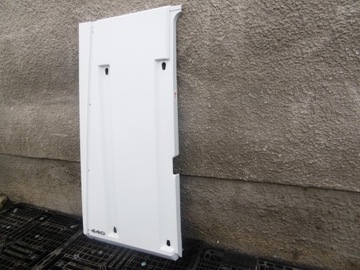 ОБИВКА КАБИНЫ ПРАВАЯ БОКОВАЯ RENAULT MAGNUM DXI