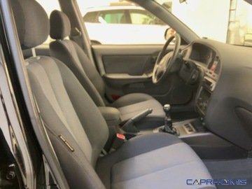 Hyundai Elantra III Sedan 2.0 i 16V 143KM 2006 Hyundai Elantra 2.0i I wlasciciel Serwis Bezwypadkowy 2.0 Benzyna 143KM, zdjęcie 9