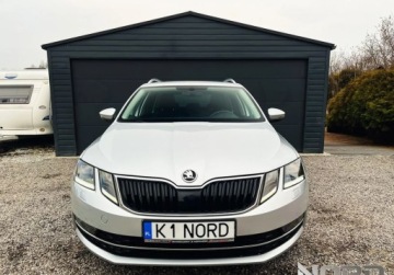 Skoda Octavia III Scout 1.8 TSI 180KM 2017 Skoda Octavia Bezwypadkowa, FV23, 4x4, DSG, 1.8l 180km, KredytowanieLeasing, zdjęcie 3