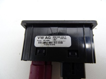 HNÍZDO PORT VSTUP USB AUX 5G0035222F 5Q0035724 VW PASSAT B8 GOLF VII