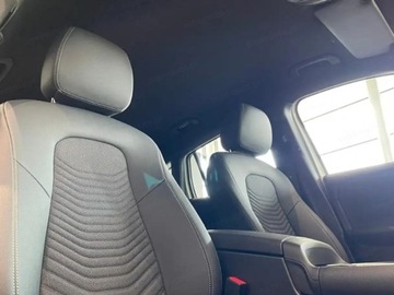 Mercedes GLA II Off-roader Facelifting 2.0 220 190KM 2025 MERCEDES-BENZ GLA 220 4-Matic Suv 2.0 (190KM) 2025, zdjęcie 5