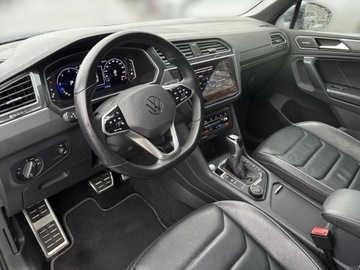 Volkswagen Tiguan II SUV Facelifting 2.0 TDI 200KM 2021 Volkswagen Tiguan R-line Kamery 360 HarmanKardon Zawieszenie DCC ACC Faktu, zdjęcie 8