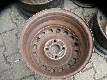 Volvo S40 V40 97-03 Оригинальные стальные диски, комплект 6x15 ET44