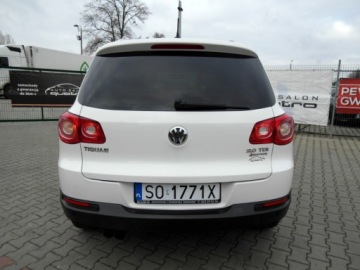 Volkswagen Tiguan I SUV 2.0 TDI CR DPF 140KM 2008 Volkswagen Tiguan Webasto 4x4 Nawigacja Bi-Xenon Klimatronik 2.0 Diesel, zdjęcie 11