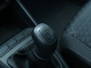 Kia Rio IV Hatchback 5d Facelifting 1.0 T-GDI 100KM 2021 Kia Rio 1.0 T-GDI, 1. Właściciel, Serwis ASO, zdjęcie 13