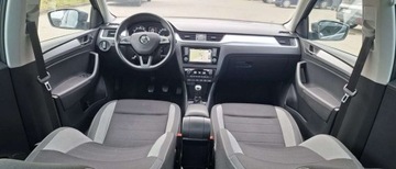 Skoda Rapid II Liftback Facelifting 1.0 TSI 110KM 2017 Skoda RAPID Skoda RAPID 1.0 TSI Monte Carlo Benzyna 110KM, zdjęcie 9