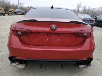 Alfa Romeo Giulia II 2019 Alfa Romeo Giulia Quadrifoglio 2019 2.9l 2.9 Benzyna 505KM, zdjęcie 2