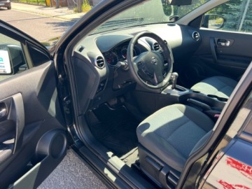 Nissan Qashqai I Crossover Facelifting  1.6 117KM 2013 Nissan Qashqai AUTOMAT KLIMATYZACJA GRZANE FOTELE EL.SZYBY ALUFELGI HAK SE, zdjęcie 4