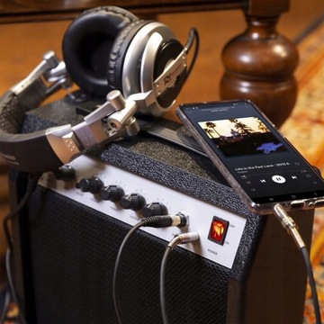 ЭЛЕКТРИЧЕСКАЯ ГИТАРА красный усилитель аксессуары подставка для гитары