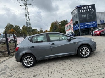 Seat Ibiza IV Hatchback 5d 1.4 MPI 85KM 2012 Seat Ibiza ZAMIEŃ swoje auto Dowóz cała Polska Zostaw swoje w, zdjęcie 4