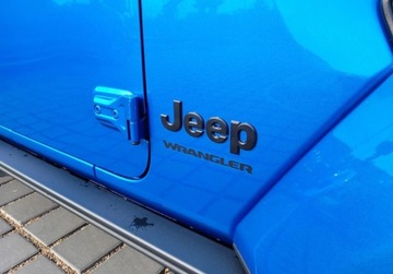Jeep Wrangler IV 80th Anniversary 2d  Seria 6 2.0 GME Turbo 272KM 2025 Jeep Wrangler ICE my25 SAHARA GME 2.0 Turbo 272 KM ATX 4WD 2.0 Benzyna, zdjęcie 9