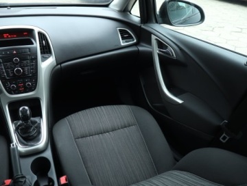 Opel Astra J Sports Tourer Facelifting 1.4 Turbo ECOTEC 120KM 2012 Opel Astra 1.4 T, Klima, Klimatronic, Tempomat, zdjęcie 7