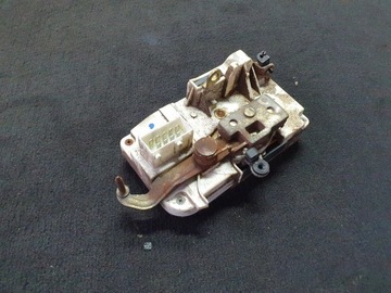 FIAT ULISEE 2002 ZÁMEK DVEŘE PŘEDNÍCH