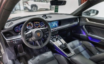 Porsche 911 992 Turbo 3.7 580KM 2023 Porsche 911 Turbo 3.7 Benzyna 580KM, zdjęcie 32