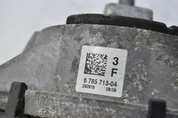 BMW 4 F32 F33 2015 LEVÝ STRANA DRŽÁK / DRŽÁKY MOTORU