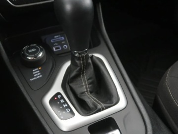 Jeep Cherokee V 2017 Jeep Cherokee 2.2 MultiJet, 182 KM, 4X4, Automat, zdjęcie 12