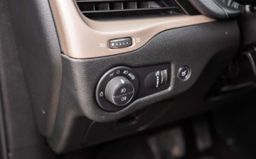 Jeep Cherokee V 2015 Jeep Cherokee 2.2CRD 200KM 4x4 Skora Navi Camera Xenon Alu Full Gwarancji, zdjęcie 17