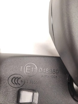 BMW 5 G30 G31 2022 ZRCÁTKO VNITŘNÍ