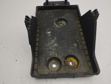 Mazda CX-5 2013 Батарейный отсек