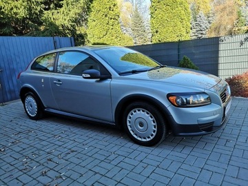Volvo C30 Hatchback 3d 2.0 D 136KM 2008 Volvo C30 2.0D 136KM Klimatronic Elektryka, zdjęcie 3