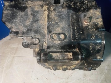 БЛОК ДВИГАТЕЛЯ HONDA CB 400