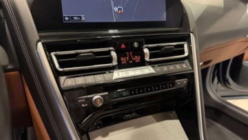 BMW Seria 8 II M Coupe 4.4 M850i 530KM 2018 BMW Seria 8 4.4 Benzyna 530KM, zdjęcie 26