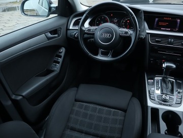 Audi A4 B8 Avant Facelifting 2.0 TDI 143KM 2012 Audi A4 2.0 TDI, Automat, Navi, Klima, zdjęcie 6