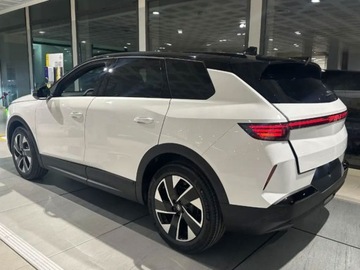 Opel 2025 Od ręki - GS 1.2 Turbo 145KM / Hak, Pakiety: Komfort Plus, Tech Plus, zdjęcie 3